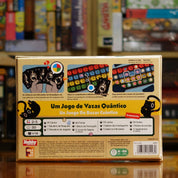 Vista trasera del juego de mesa 'Cat in the Box: Deluxe Edition' con detalles y componentes, en Mana House - Animales. Animales, Cartas.