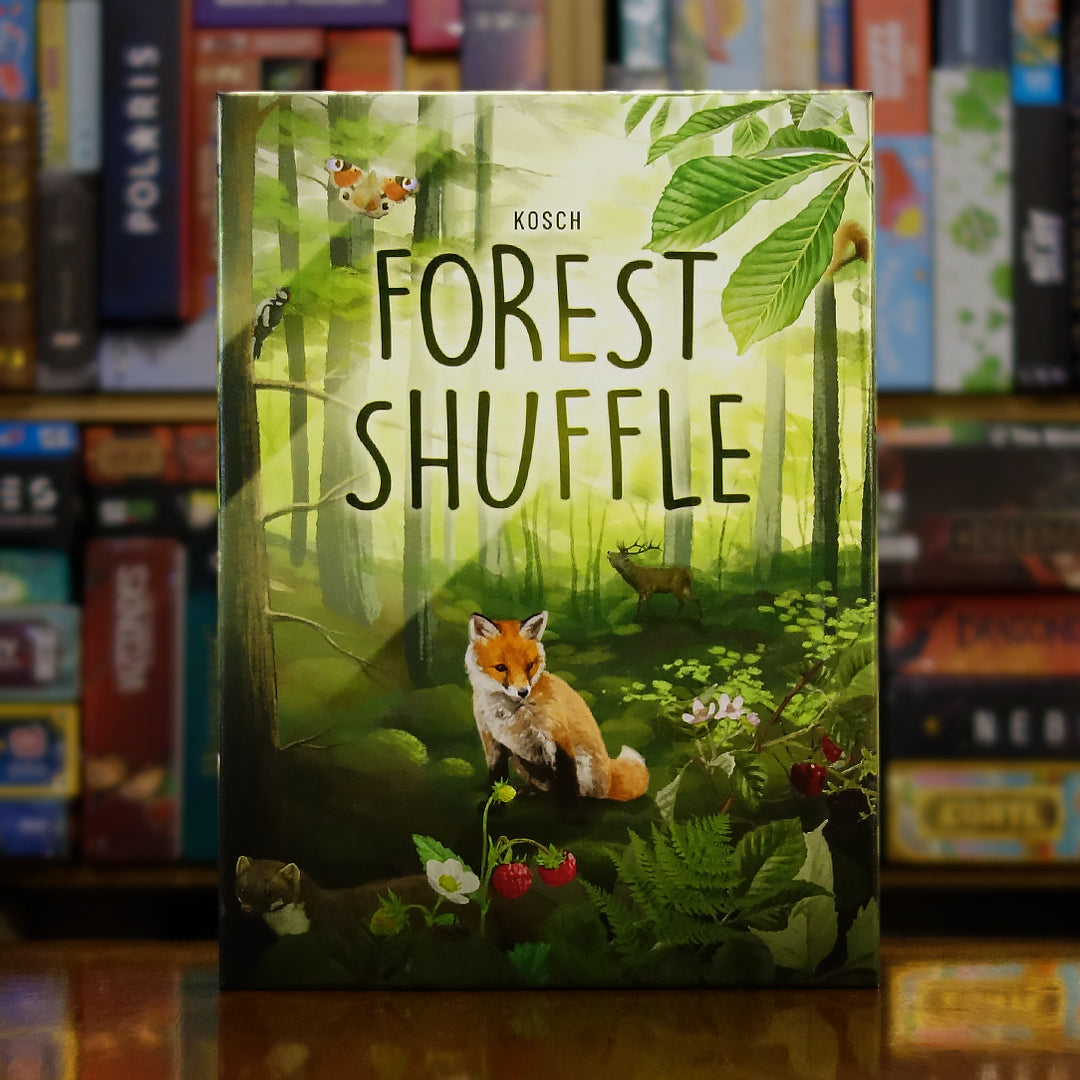 Portada del juego 'Forest Shuffle' disponible en Mana House – Juego de cartas, Temática de naturaleza, Construcción de hábitat, Flora y fauna, Estrategia ecológica.