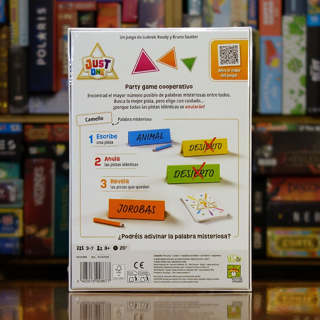 Trasera del juego “Just One – Nueva Edición” disponible en Mana House – Adivinar palabras, Pistas únicas, Comunicación creativa, Risas aseguradas, Juego rápido y accesible. Refresh
