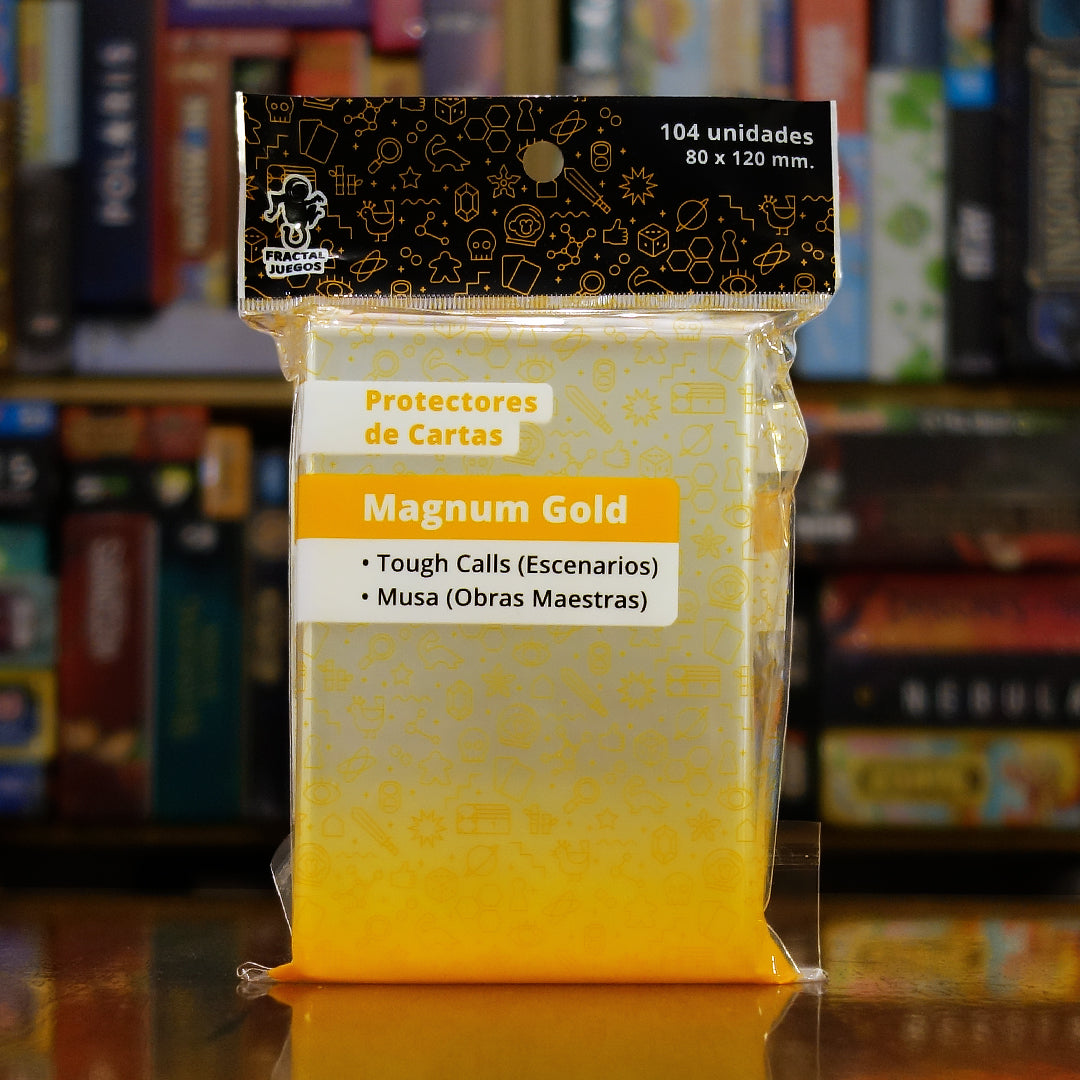Portada de las fundas 'Fractal Juegos Magnum Gold (80 x 120 mm)' disponible en Mana House – Fundas para cartas tamaño Magnum, 100 micras de espesor, Polipropileno transparente, Libres de PVC y sin ácido, Pack de 104 unidades.