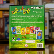 Vista trasera del juego de mesa '¿Quién Fue?' con detalles y componentes, en Mana House - Animales. Animales, Cartas. 
Who Did It?